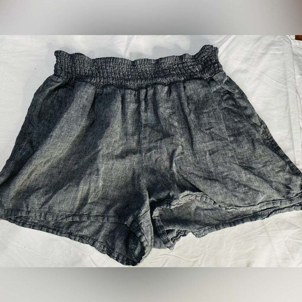 a new day Women's Gray Shorts